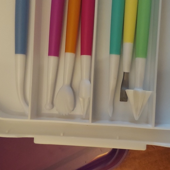 WILTON | FONDANT TOOL SET - Picture 4 of 5